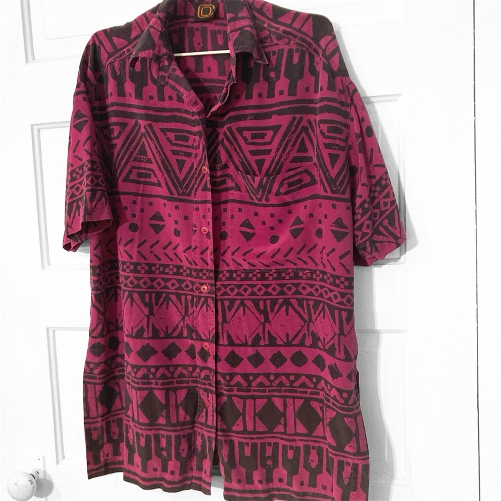 Vintage 100% Silk Tribal Patterned Button-Up Men’s Shirt- Size Medium